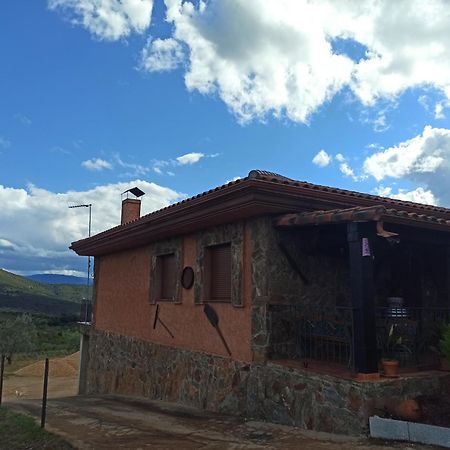 Casa Rural Los Olivos Sotoserrano 外观 照片