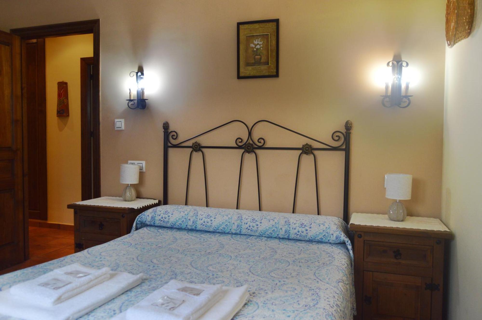 Casa Rural Los Olivos Sotoserrano 外观 照片