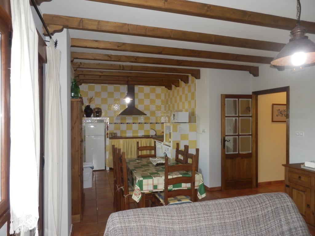 Casa Rural Los Olivos Sotoserrano 外观 照片
