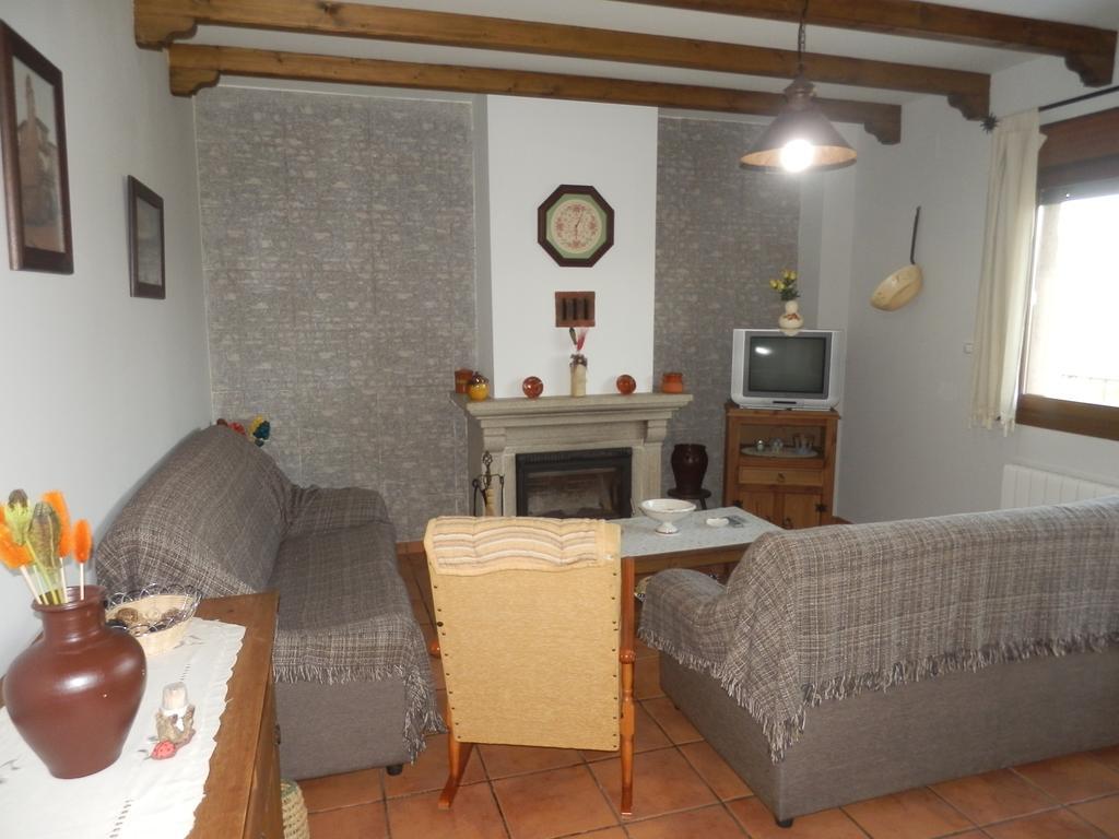 Casa Rural Los Olivos Sotoserrano 外观 照片