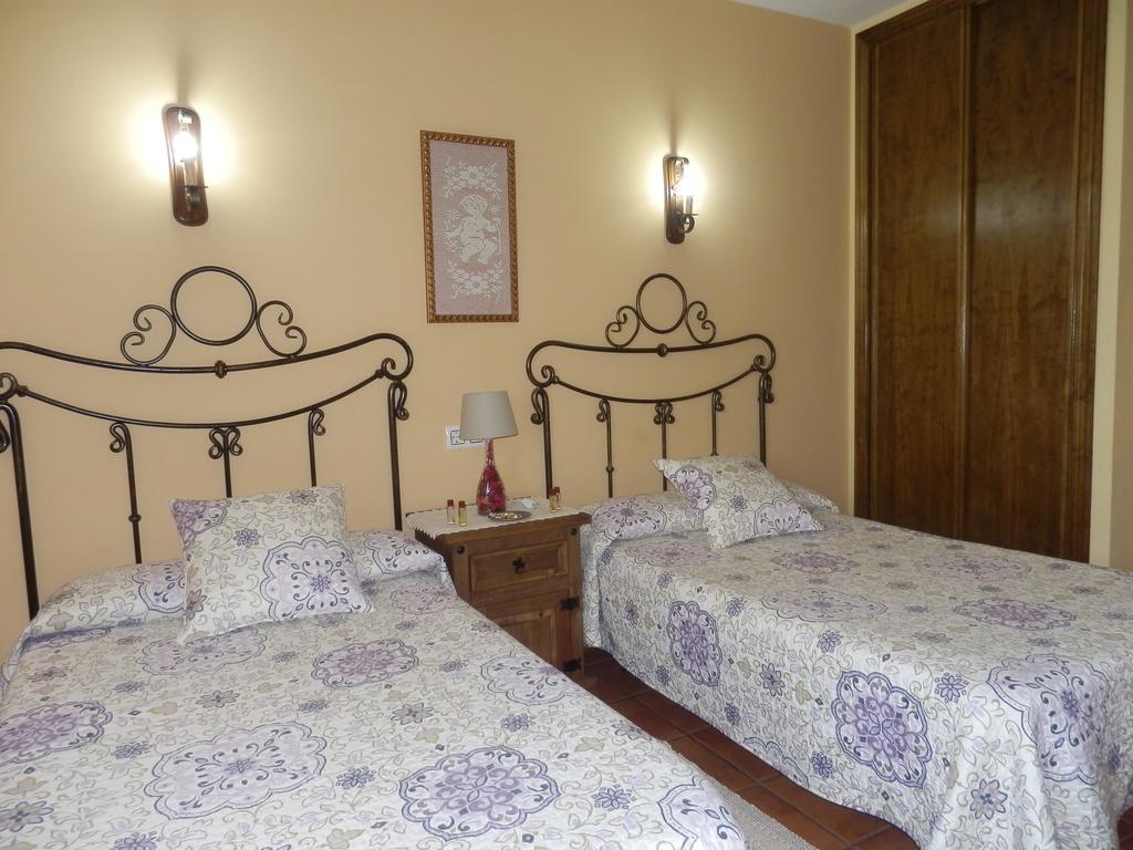 Casa Rural Los Olivos Sotoserrano 外观 照片